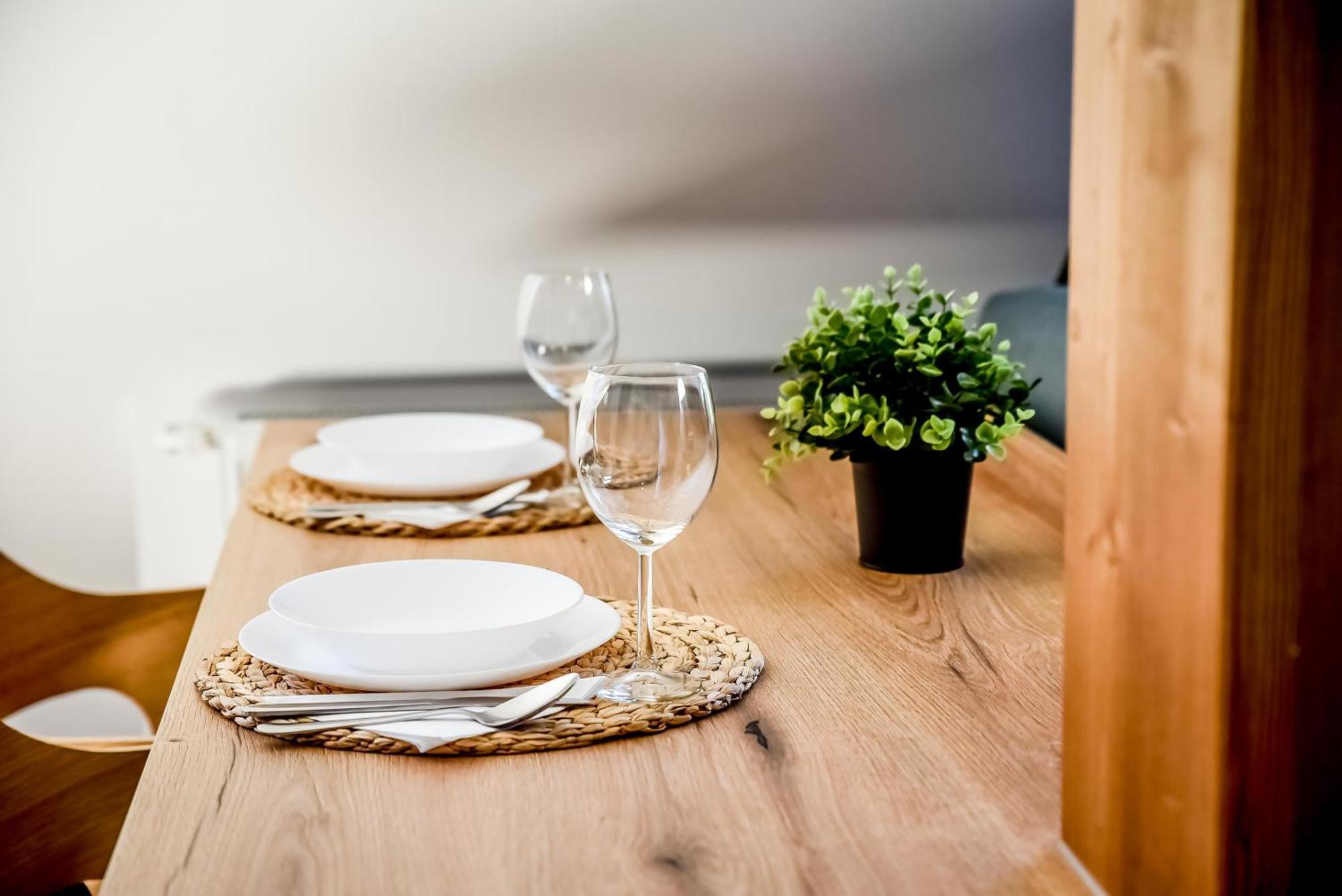 Podtatrzanskie Apartamenty ノヴィ・タルク エクステリア 写真